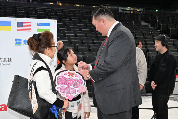 26年7号グラビア 白鵬_7