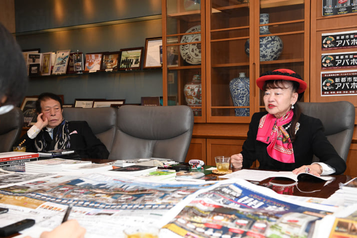 元谷外志雄、元谷芙美