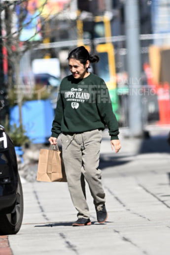 26年9号グラビア 小室_3