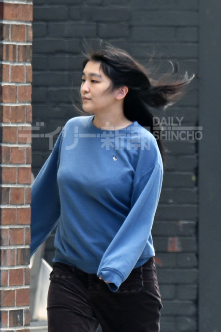 26年9号グラビア 小室_7