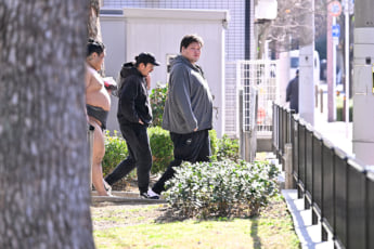 26年10号グラビア 照ノ富士_2