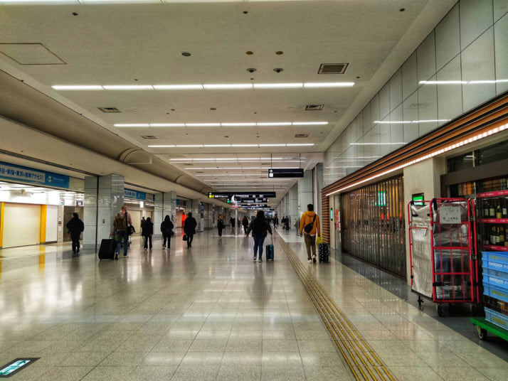 羽田空港第一・第二ターミナル駅