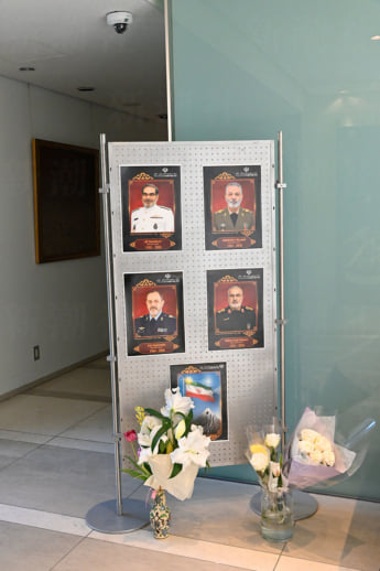 26年10号グラビア イラン_4