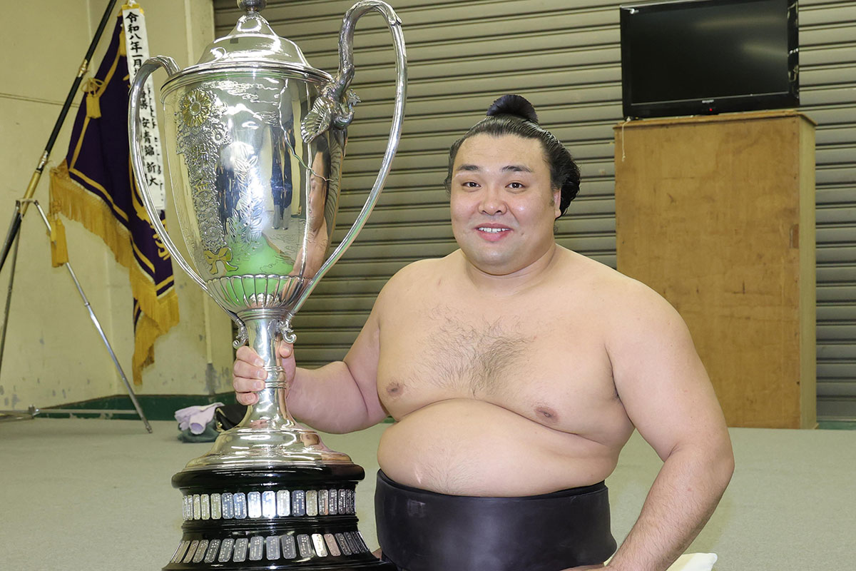 黄楊の木の旗は振り子の黄楊の木の彫刻に勝っています 関二爺関公の家には木の彫 黄楊の木の旗は振り子の黄楊の木の彫刻に勝っています 関二爺関公の家