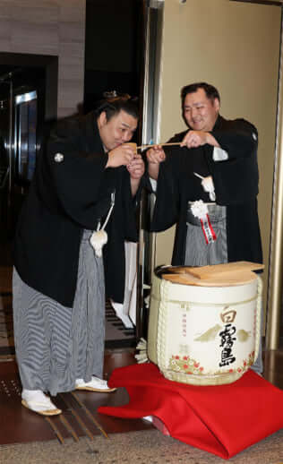 霧島、音羽山親方