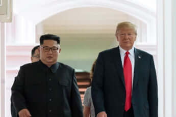 金正恩、ドナルド・トランプ（eye）