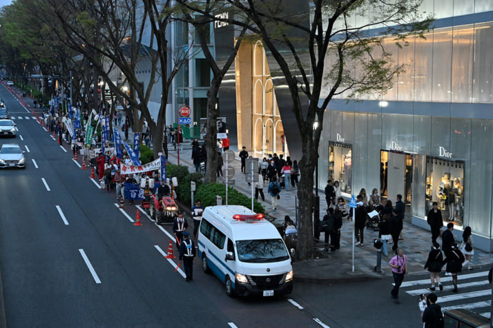 26年13号グラビア 百姓一揆_3