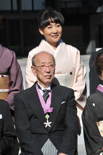 蜷川幸雄、真山知子