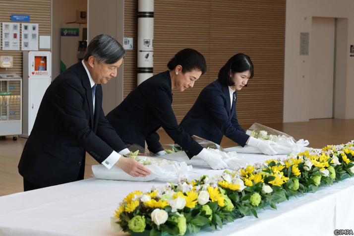 26年14号グラビア 愛子さま_11