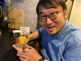 ライターの漆原氏