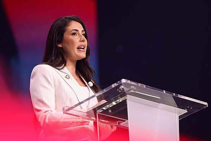 アンナ・パウリナ・ルナ