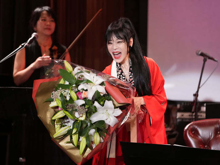 中森明菜