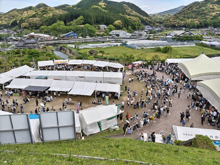 「唐津やきもん祭り」
