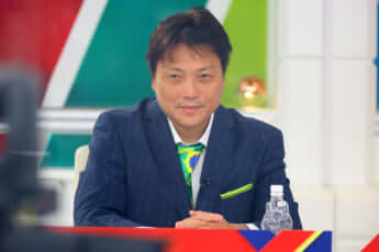 八木真澄