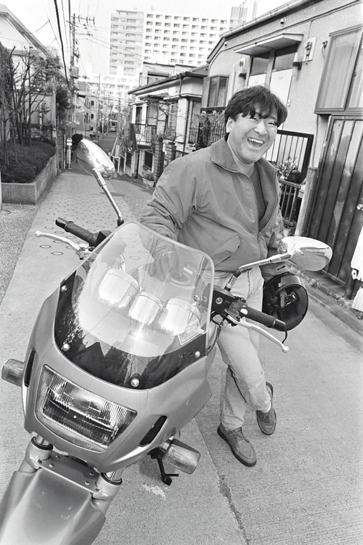 26年18号グラビア 鈴木光司_1
