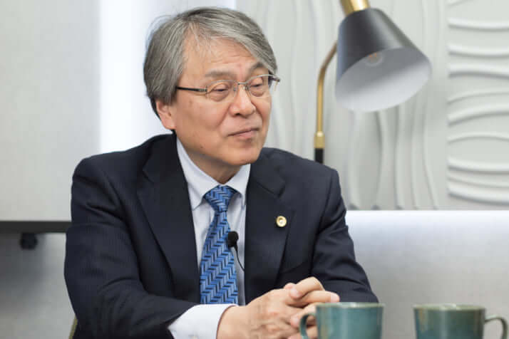 西村尚芳