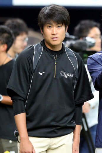二神一人