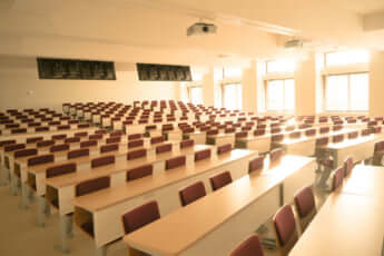 大学イメージ