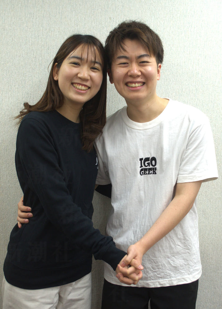 西岡正織、羽根彩夏