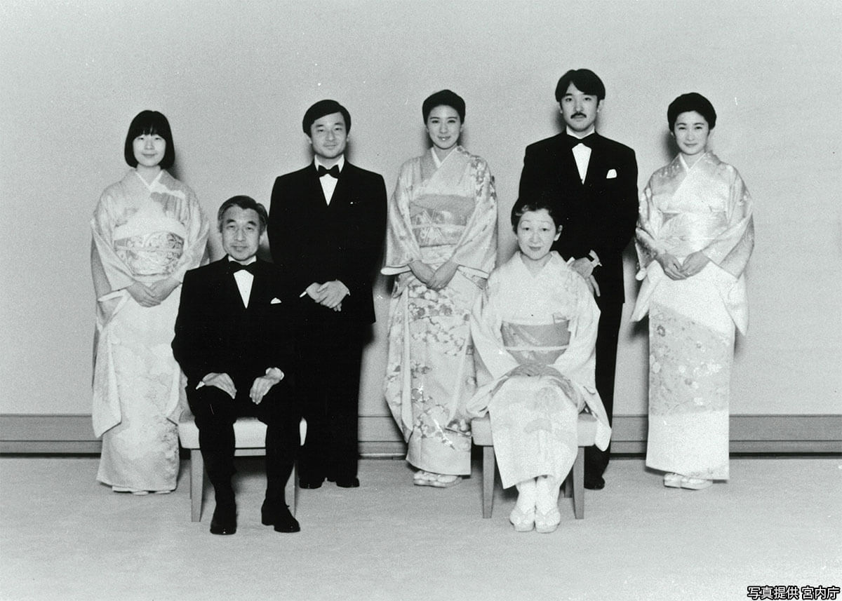 それはもう上機嫌で“ありがとう”と…」天皇皇后両陛下ご成婚33年、天皇
