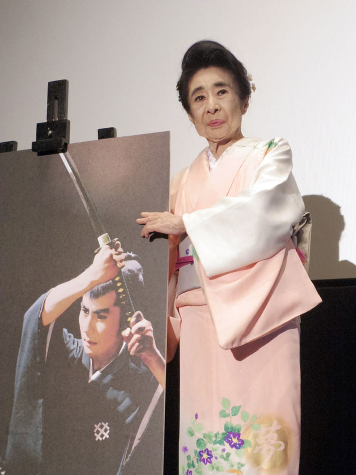 中村玉緒