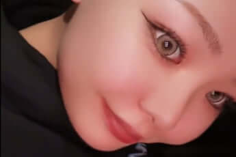 内田梨瑚（eye）