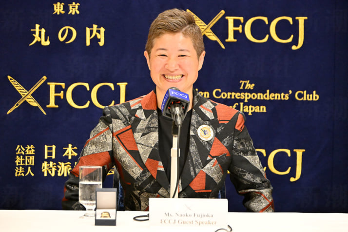 藤岡奈穂子