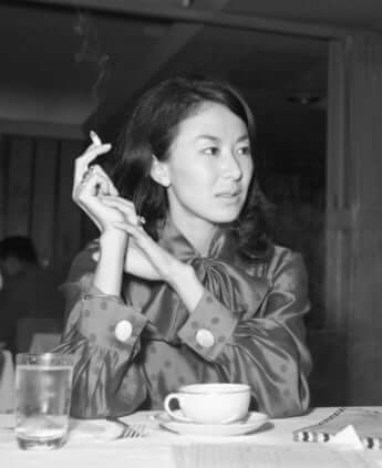 岸恵子