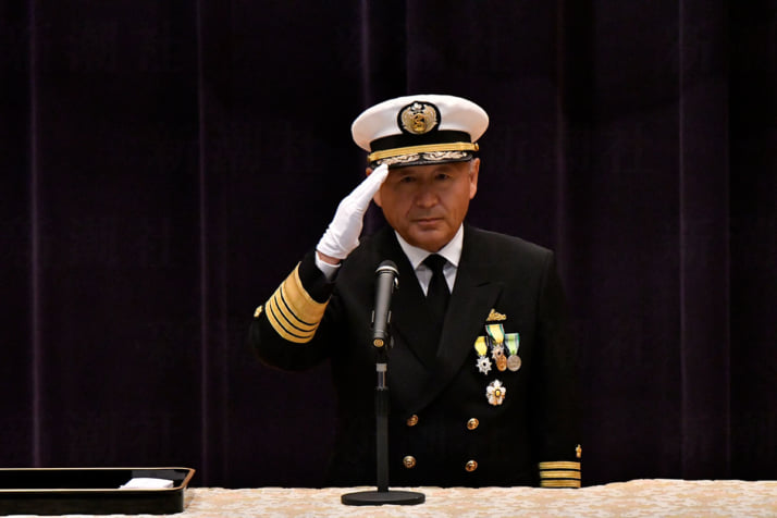 河野克俊