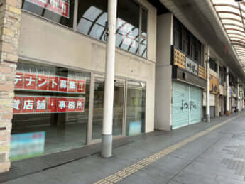 高岡駅6