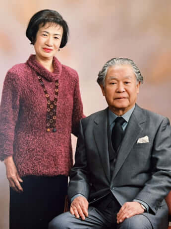 遠藤太津朗