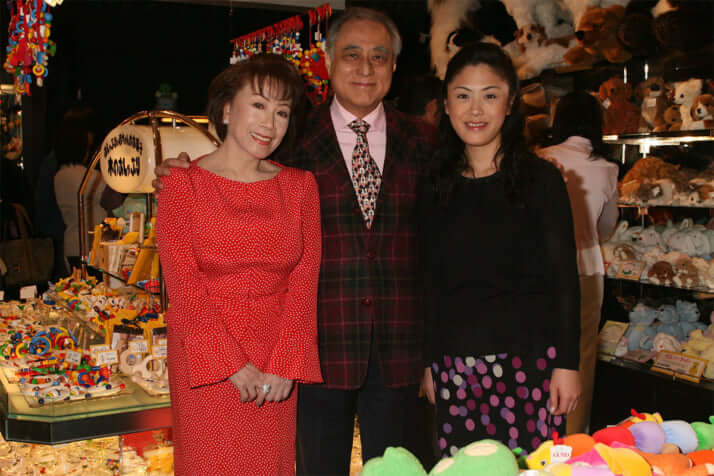 津川雅彦、朝丘雪路、娘の真由子さん