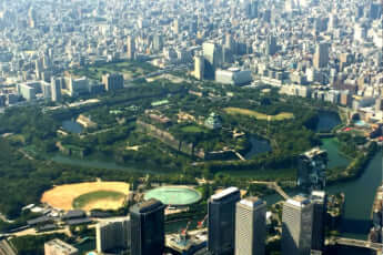 空から見た大坂城