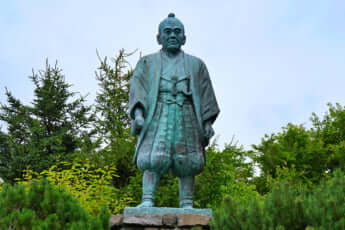 高田屋嘉兵衛像