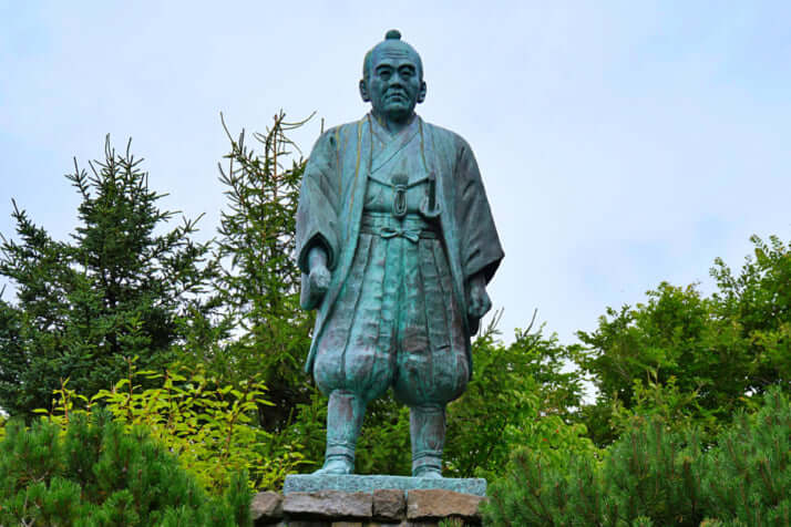 高田屋嘉兵衛像