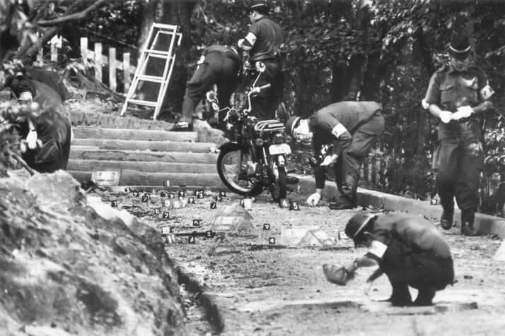 警官殺害現場