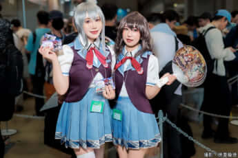 鳥海かうさん、もちりすさん