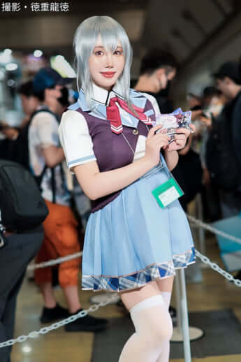 鳥海かうさん