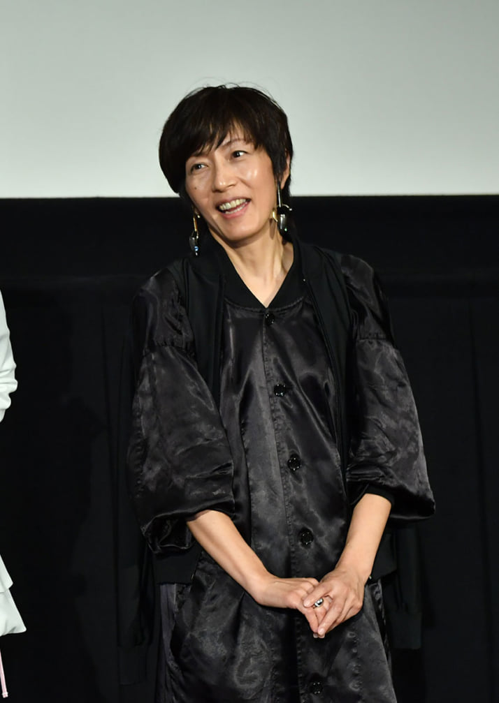 朝日新聞
