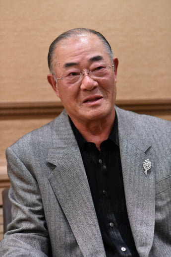 張本勲4
