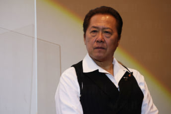 石橋凌