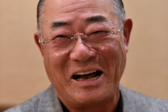 張本勲（eye）