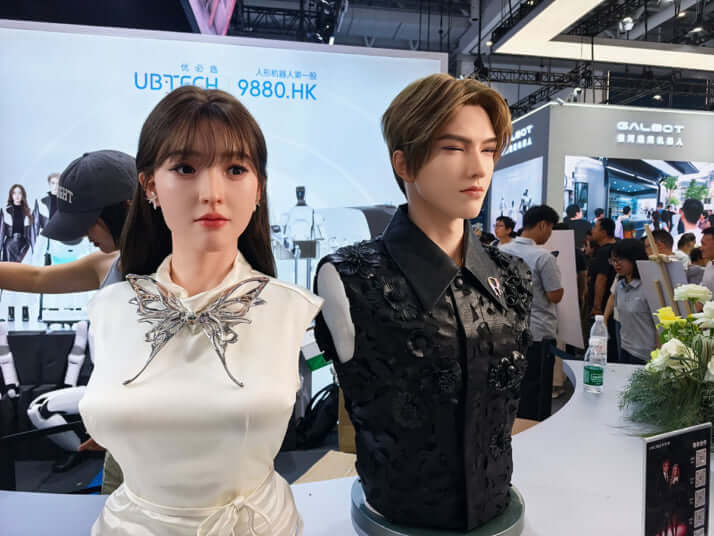 人型ロボット