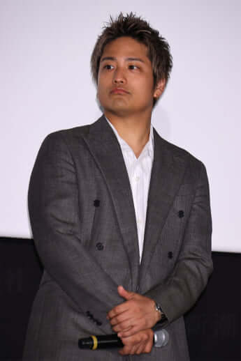 桐山照史