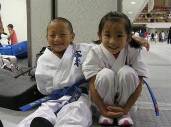 森武蔵さん、岡村優来さん