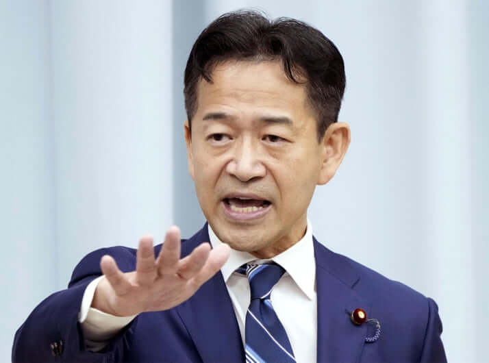 岡本三成
