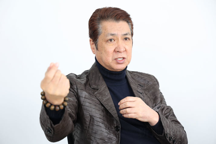 山川豊