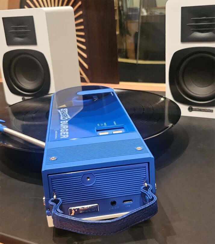 レコードプレーヤー